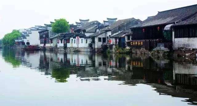 文玩核桃虎头～边 42 肚39.5 高40 400元钱值吗游戏画面